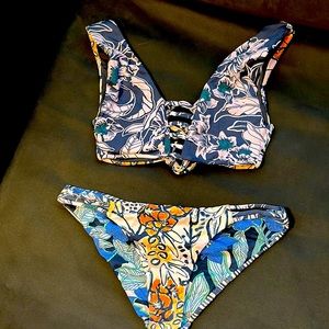 MAAJI bikini set 4 ways!